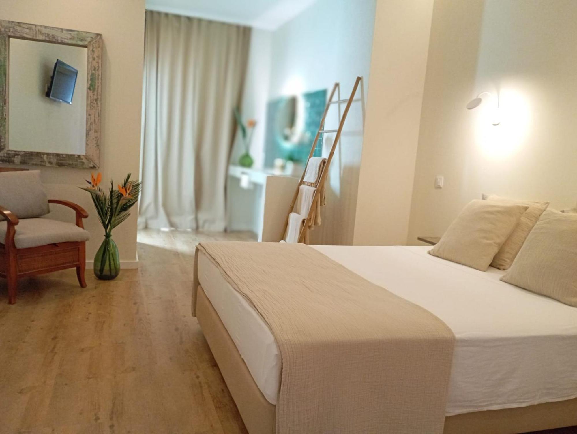 Santa Cruz - B&B ลากอส ภายนอก รูปภาพ